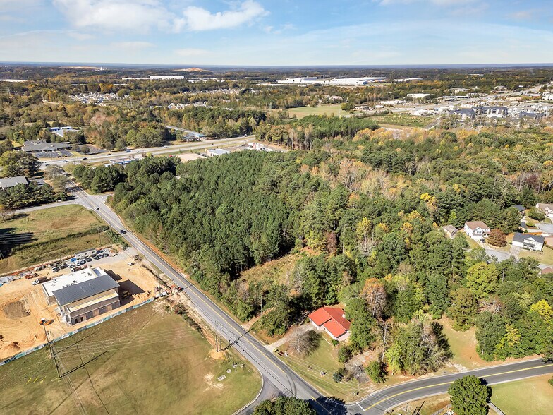 More Photos Of 5575 Milam Rd, Fairburn Medical For Sale