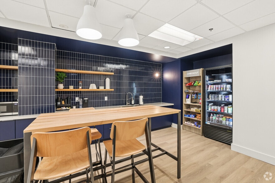 More Photos Of 111 Westwood Pl, Brentwood Office For Lease