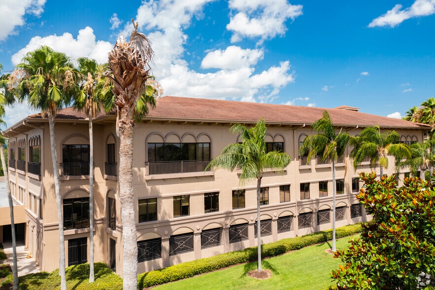 More Photos Of 450 Carillon Pky, Saint Petersburg Office For Lease