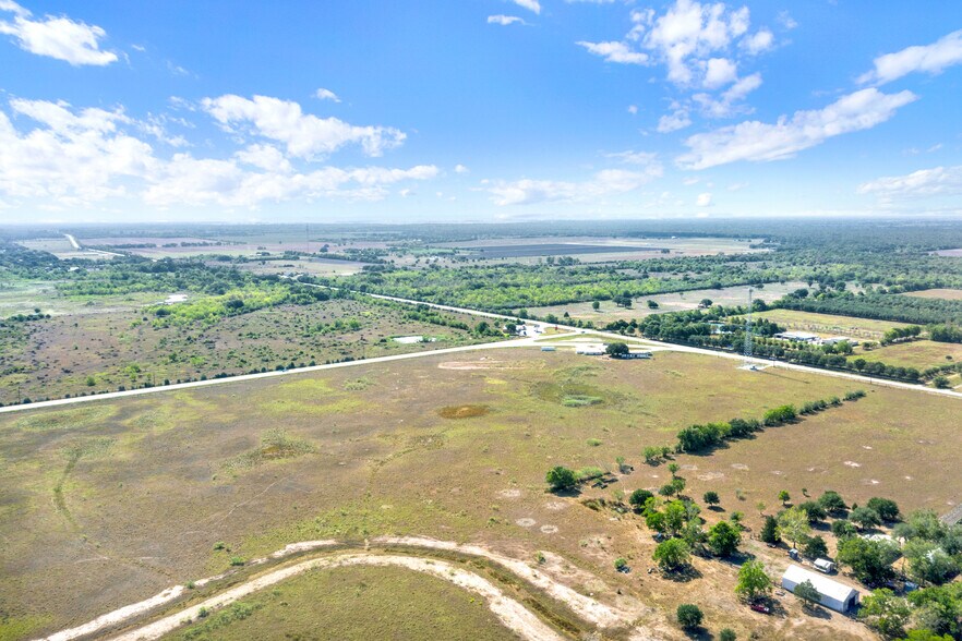 More Photos Of 22934 FM 762 Rd, Needville Service Station For Sale