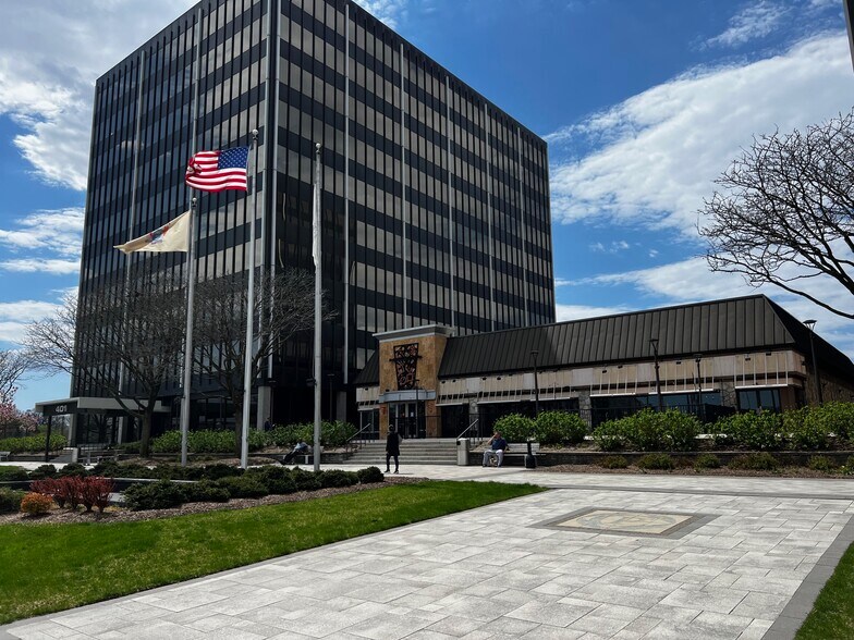 More Photos Of 407 Hackensack Ave, Hackensack Restaurant For Lease