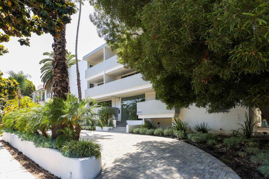 More Photos Of 537 San Vicente Blvd, Santa Monica Apartments For Sale