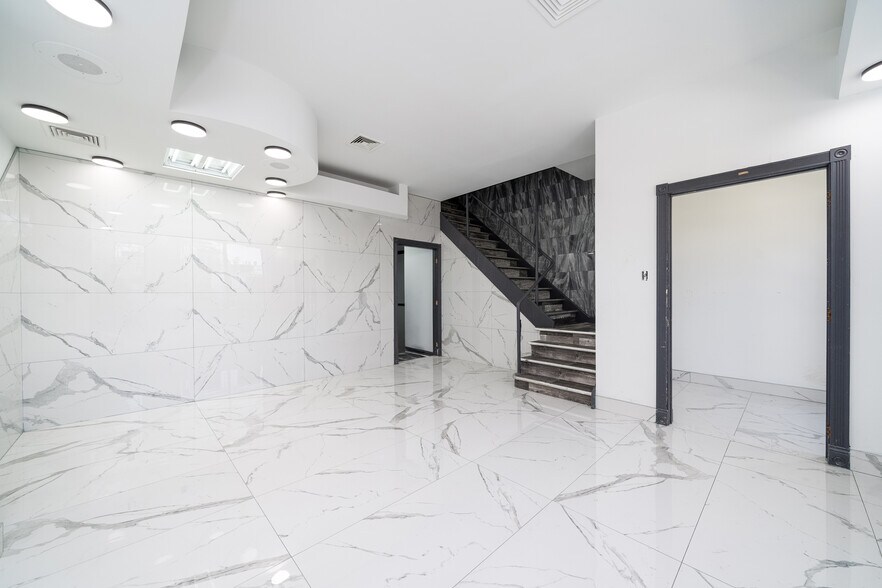 More Photos Of 512 42nd St, Union City Medical For Lease