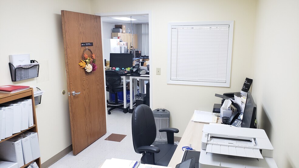 More Photos Of 3580 Harlem Rd, Cheektowaga Medical For Lease