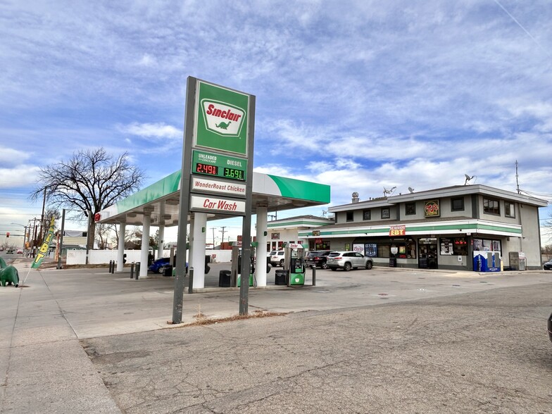 Primary Photo Of 804 Denver Ave, Fort Lupton Service Station For Sale