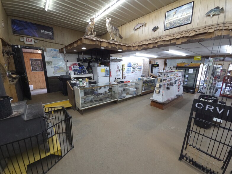 More Photos Of 10543 Old Lake Rd, Lake City Service Station For Sale