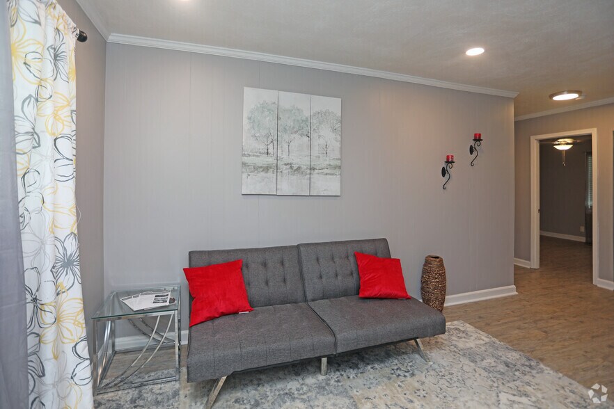 More Photos Of 820 W 7th St, Winston-Salem Apartments For Sale