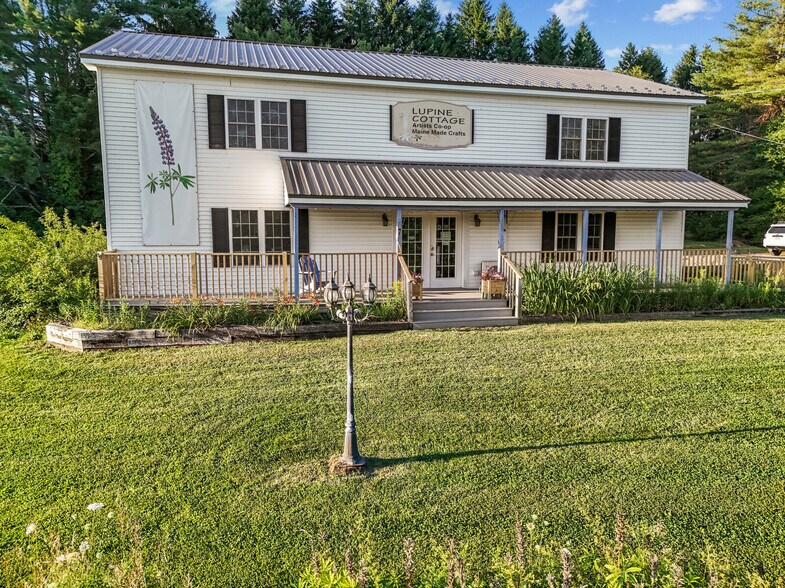 More Photos Of 7 Old Searsport Ave, Belfast Convenience Store For Sale