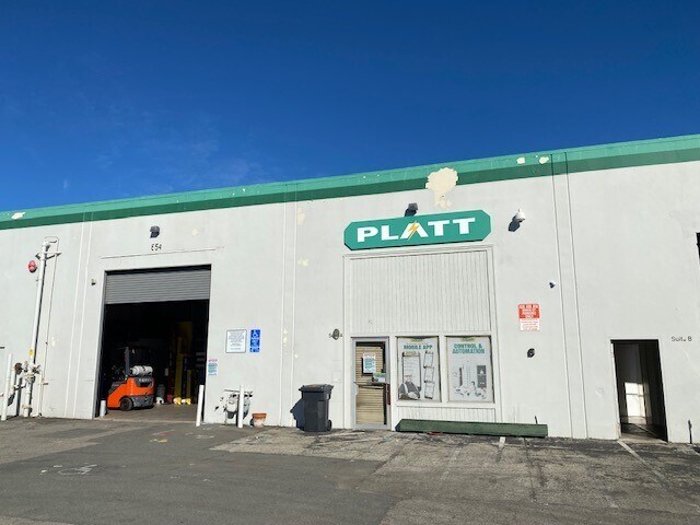 More Photos Of 654 Irwin St, San Rafael Service For Lease