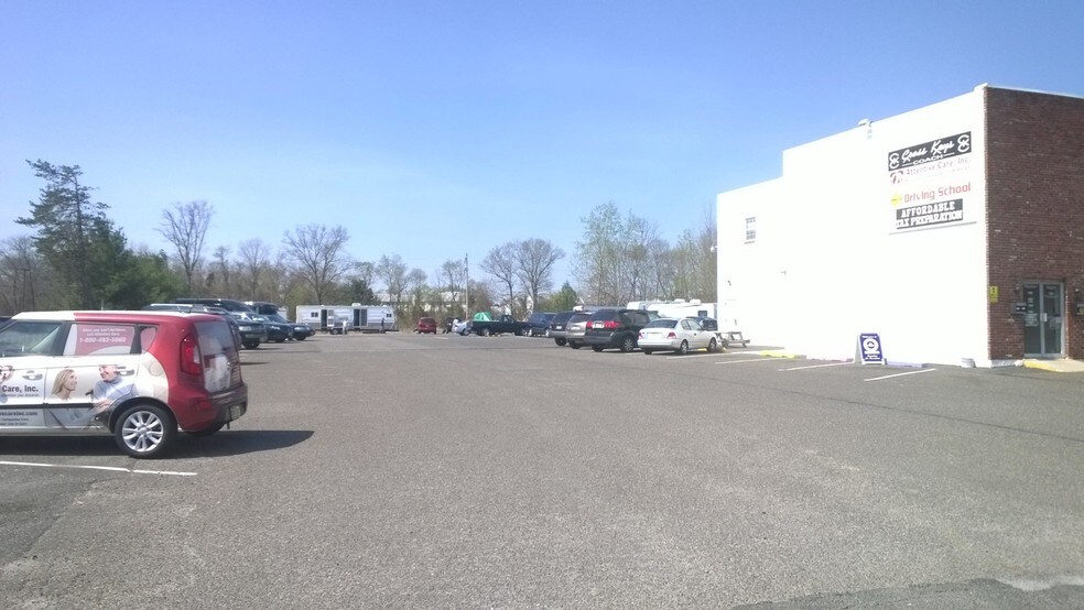 More Photos Of 1085 N Black Horse Pike, Williamstown Office For Sale