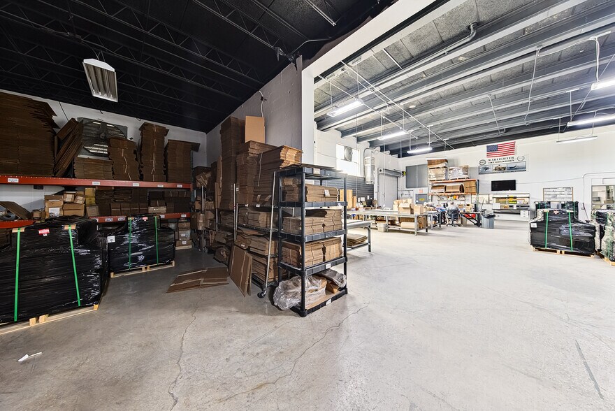 More Photos Of 936-940 NW 1st St, Fort Lauderdale Warehouse For Sale