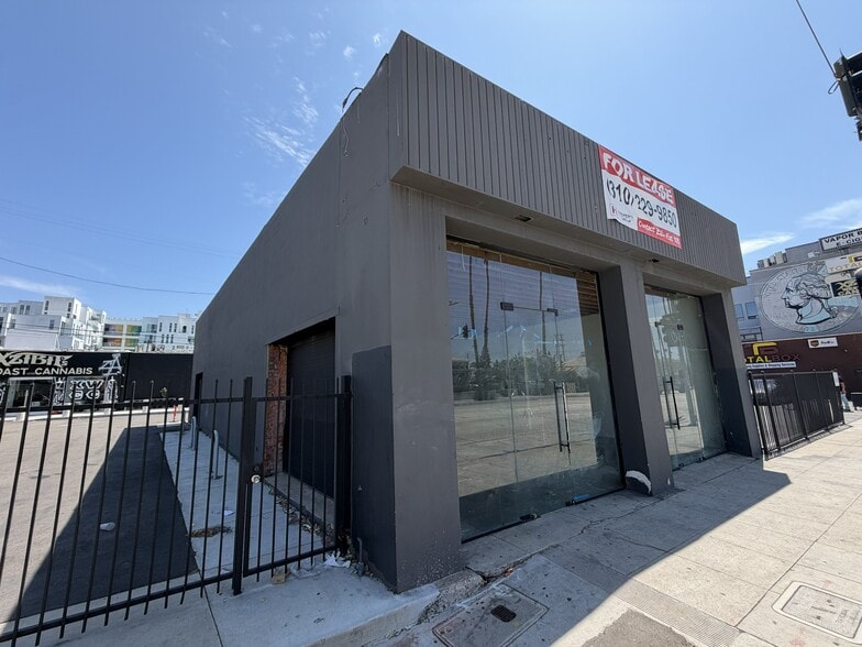 More Photos Of 13452 Washington Blvd, Marina del Rey Freestanding For Lease