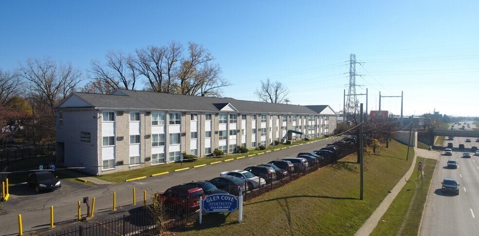 Primary Photo Of 23871 Fullerton St, Detroit Apartments For Sale