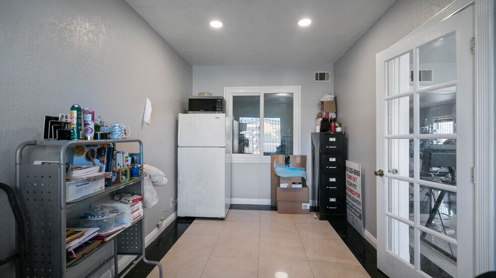 More Photos Of 16379 Foothill Blvd, Fontana Loft Creative Space For Sale
