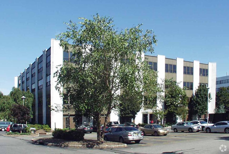 More Photos Of 55 Madison Ave, Morristown Coworking Space