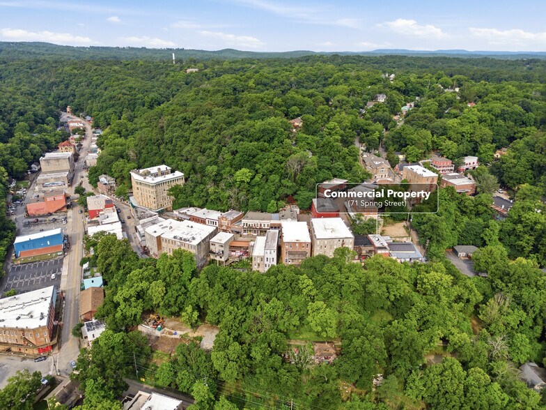 More Photos Of 71 Spring St, Eureka Springs Restaurant For Sale