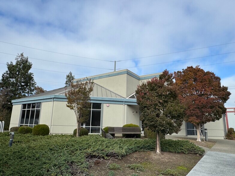 More Photos Of 1320 Stub Rd, Petaluma Office For Lease
