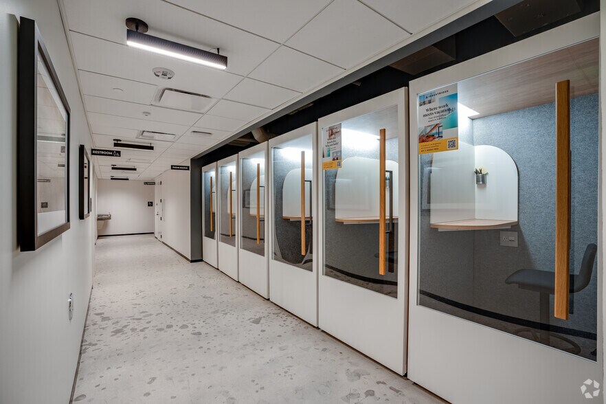 More Photos Of 3390 Mary St, Coconut Grove Coworking Space