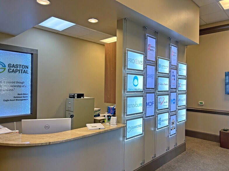 More Photos Of 1104 Spruce St, Belmont Medical For Lease