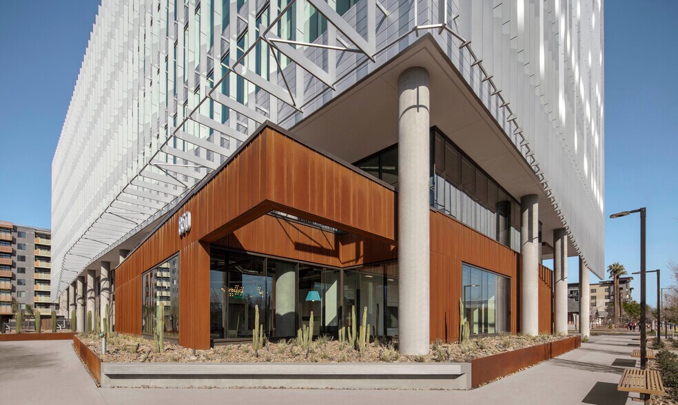 More Photos Of 850 N 5th St, Phoenix Medical For Lease