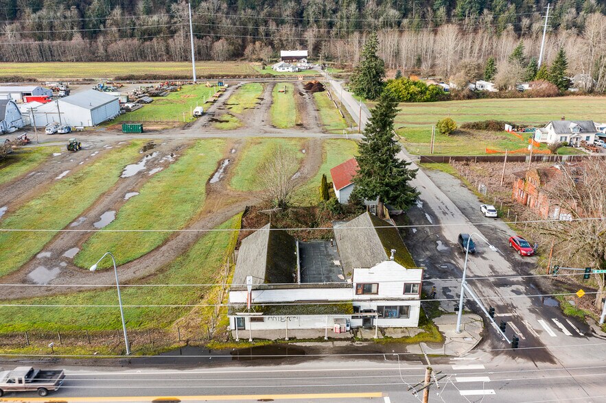 More Photos Of 9602 SR 162 E, Puyallup Storefront Retail Residential For Sale