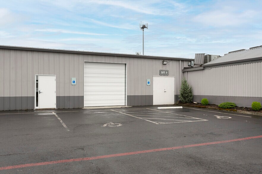 More Photos Of 798 NW Dunbar Ave, Troutdale Unknown For Lease