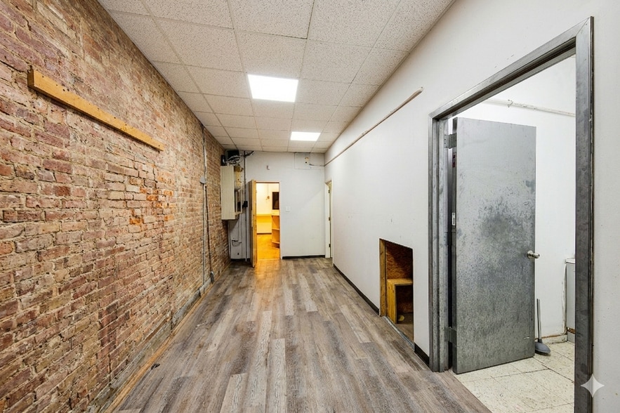 More Photos Of 356 Bowery, New York Apartments For Lease