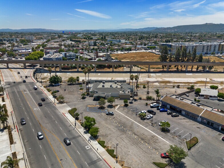 More Photos Of 10478 Valley Blvd, El Monte Restaurant For Sale