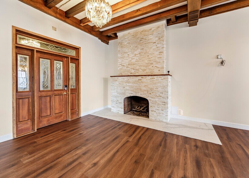 More Photos Of 130 E Kiowa Ave, Colorado Springs Apartments For Sale