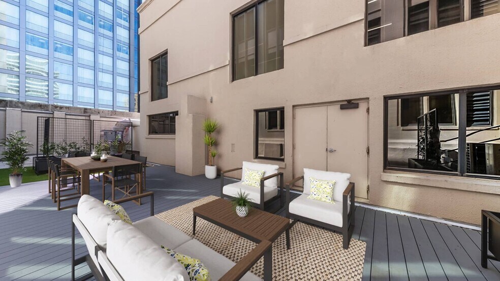 More Photos Of 114 W 7th St, Austin Office For Lease