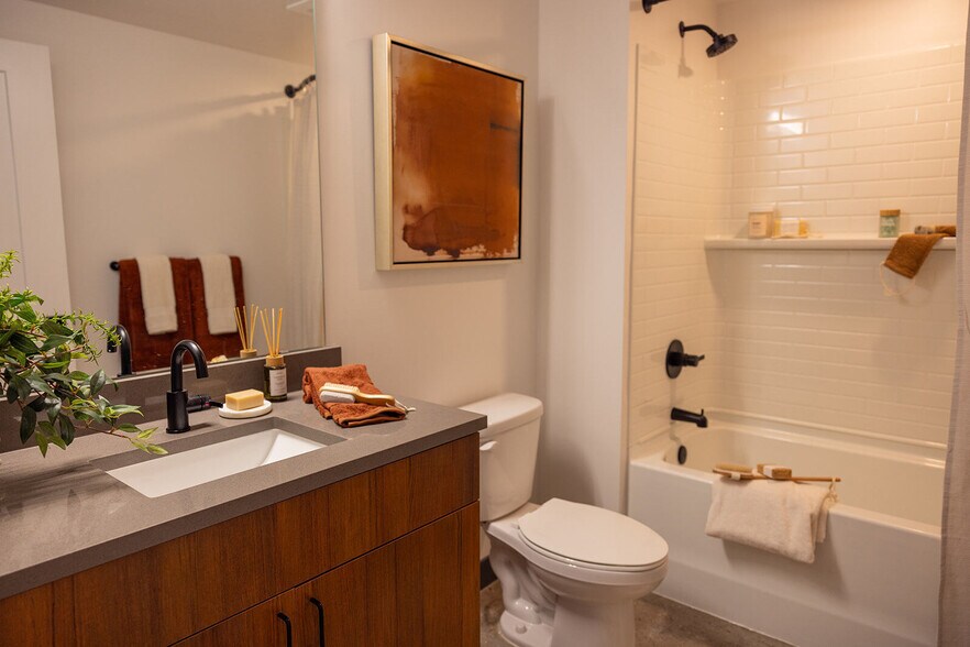 More Photos Of 700 E Union St, Jacksonville Apartments For Lease