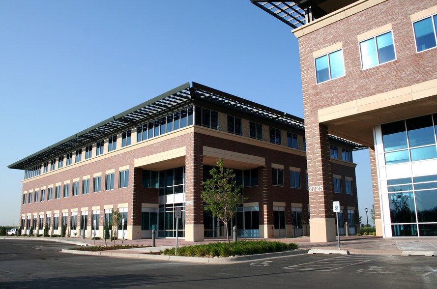 More Photos Of 2695 Rocky Mountain Ave, Loveland Medical For Lease