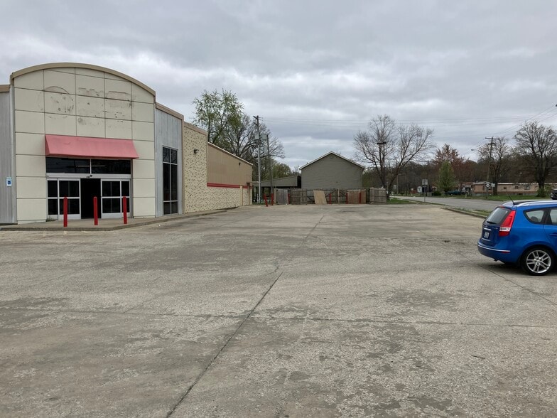 More Photos Of 240 Us Highway 41 N, Sebree Freestanding For Lease