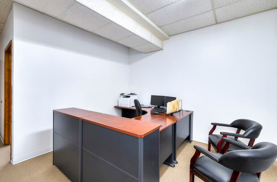 More Photos Of 410 W Liberty St, Sumter Office Residential For Sale