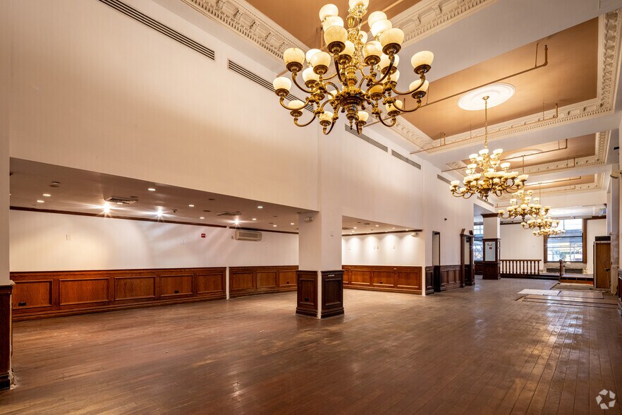 More Photos Of 25 Broad St, New York Apartments For Sale
