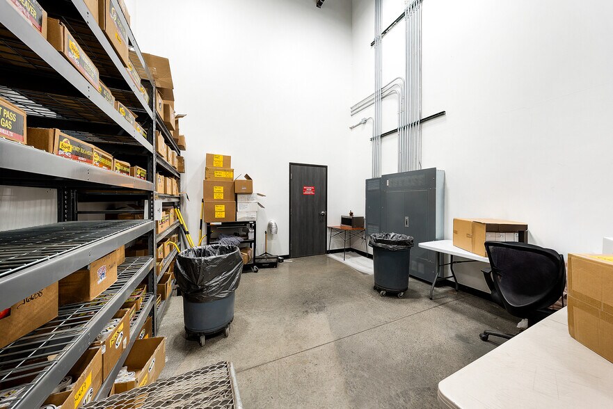 More Photos Of 3925 Ruger Dr, Royse City Distribution For Sale