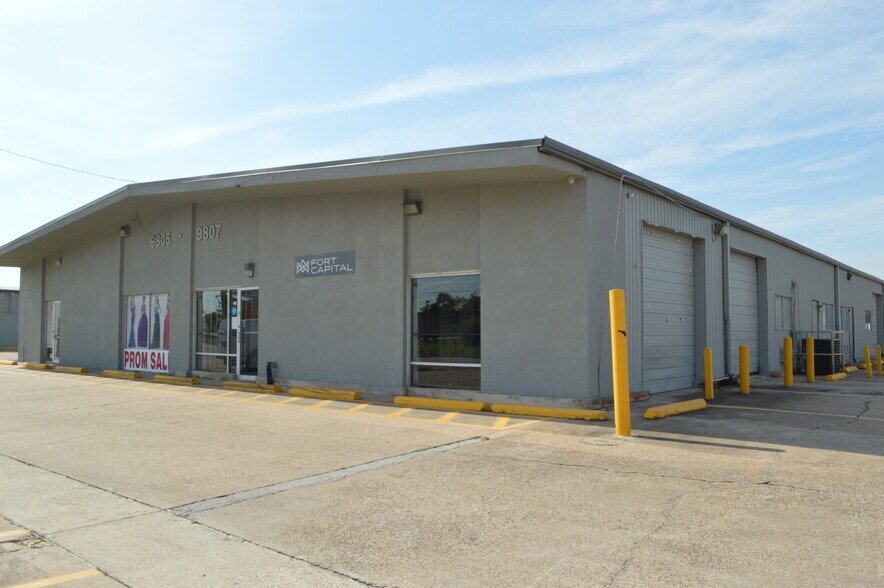 More Photos Of 9805 Harwin Dr, Houston Warehouse For Lease