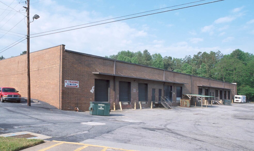 More Photos Of 3102-3118 Oakcliff Industrial St, Doraville Distribution For Lease