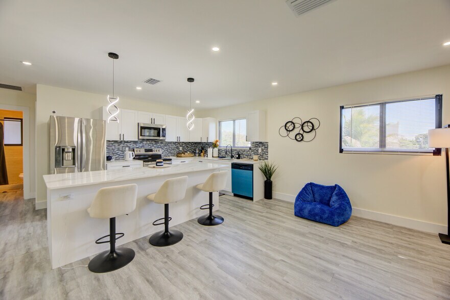 More Photos Of 742 NW 70th St, Miami Apartments For Sale