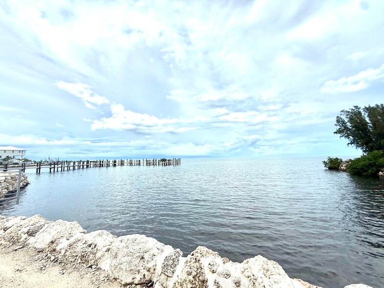 More Photos Of 990 41st St, Marathon Land For Sale