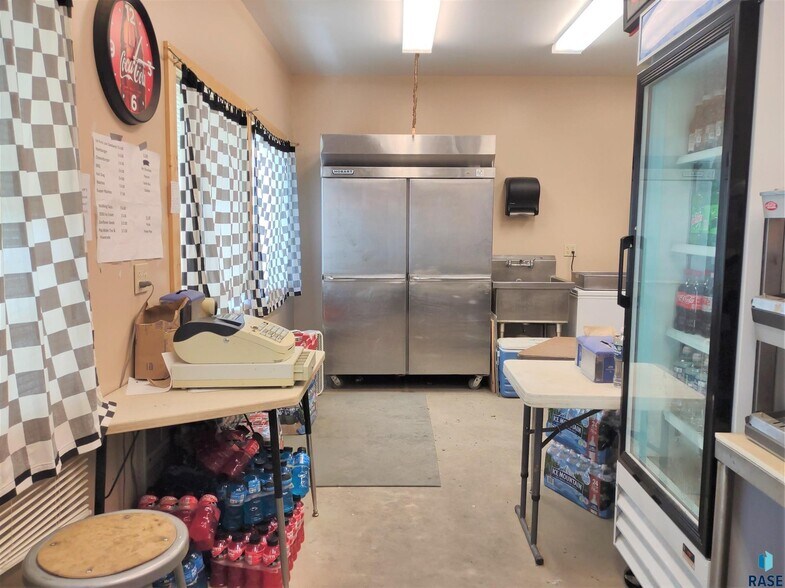 More Photos Of 1300 SE 3rd Ave, Miller Land For Sale