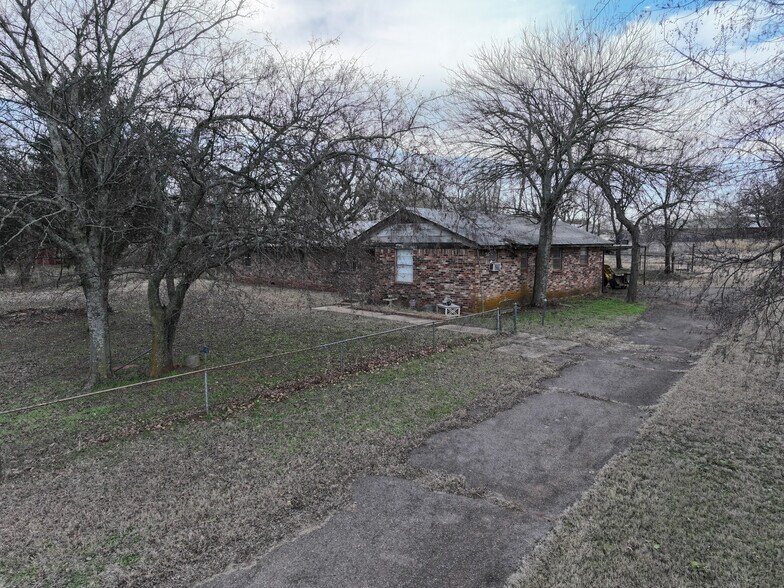 More Photos Of 17 S Cemetery Rd, Tuttle Land For Sale