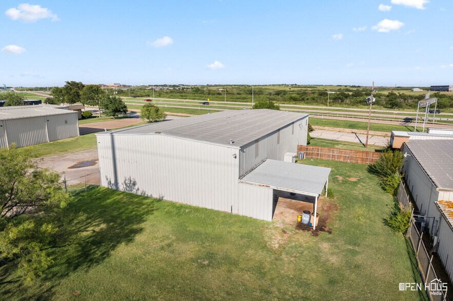 More Photos Of 4200 Henry S Grace Fwy, Wichita Falls Office For Lease