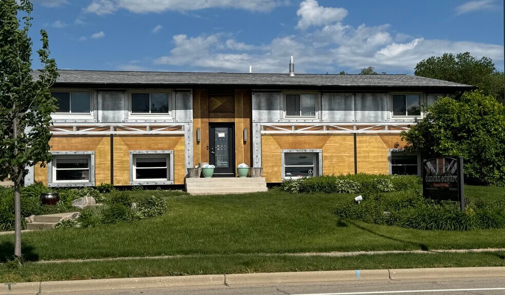 Primary Photo Of 433 Grand Canyon Dr, Madison Office For Sale