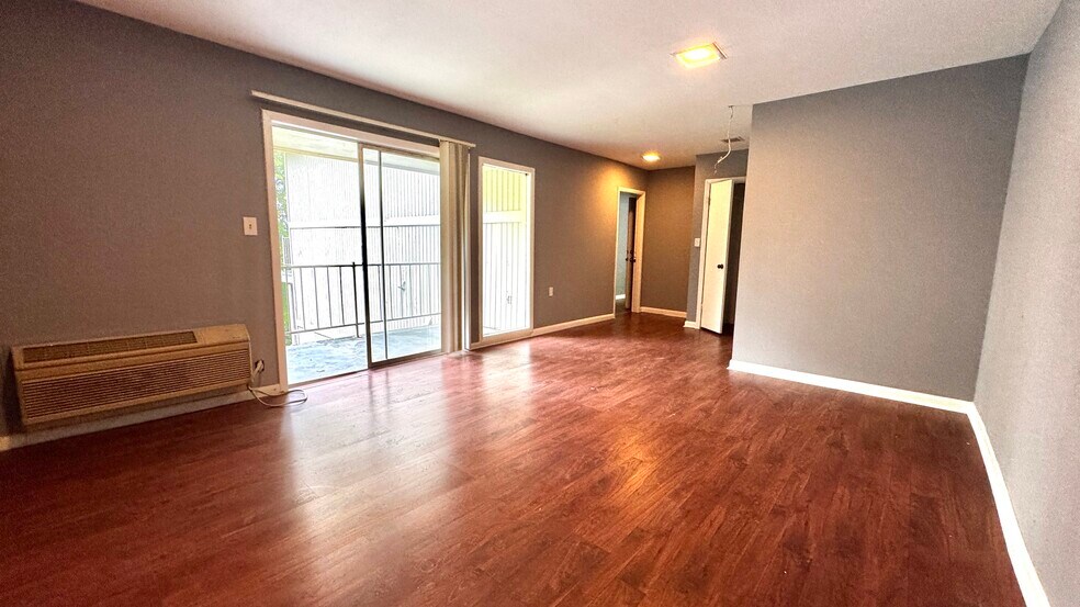 More Photos Of 6270 Aquarius Dr, Alpine Apartments For Sale