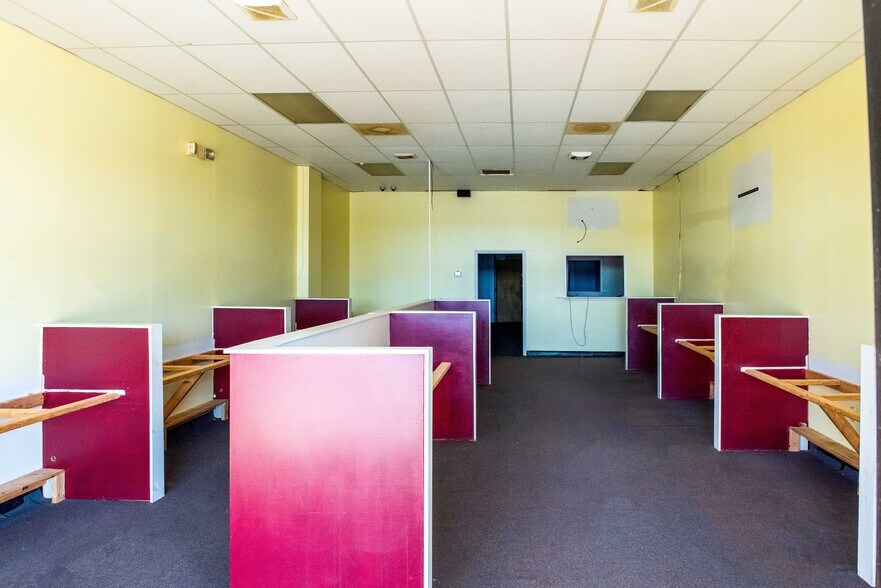 More Photos Of 2120 Morganton Blvd SW, Lenoir General Retail For Lease