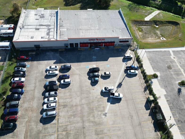 More Photos Of 2702-2706 Cherrybrook Ln, Pasadena Storefront Retail Office For Sale