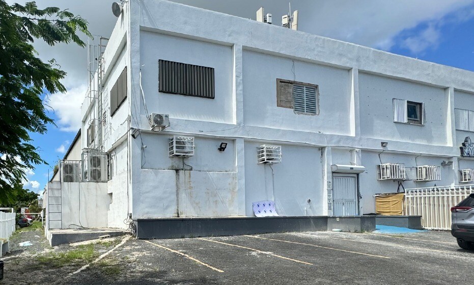 More Photos Of Km 0.2 Carr 887, Carolina Warehouse For Sale