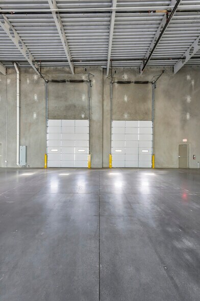 More Photos Of 6459 S Sossaman Rd, Mesa Warehouse For Lease