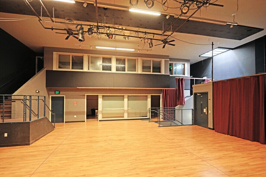 More Photos Of 2087 Addison St, Berkeley Unknown For Lease